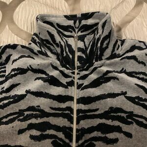 Women’s Velour 2 Tone Animal Print Shirt/Jacket Casual Dressy zip Up